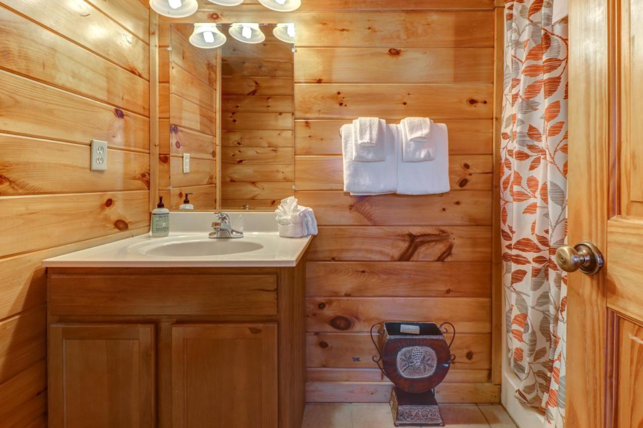 Peaceful Setting Cabin Villa Pigeon Forge Exteriör bild