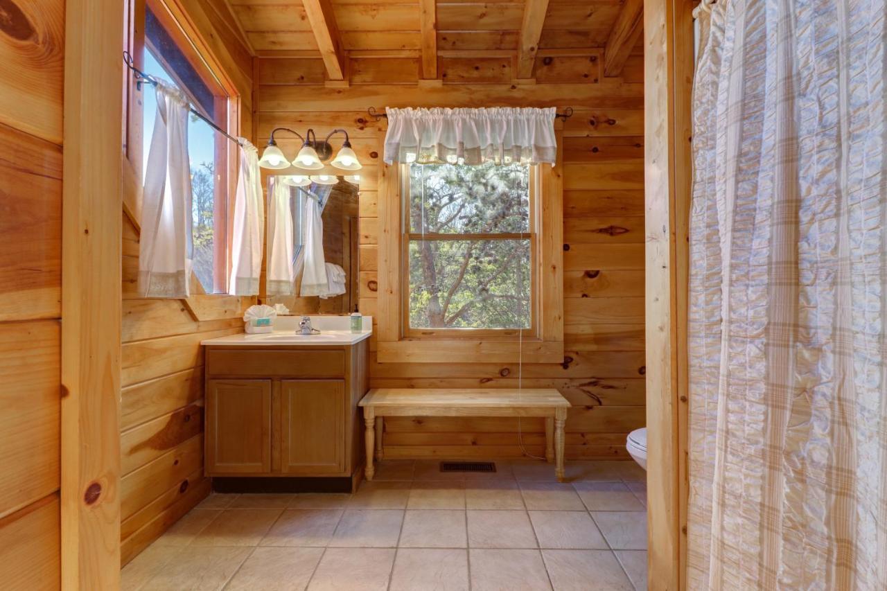 Peaceful Setting Cabin Villa Pigeon Forge Exteriör bild